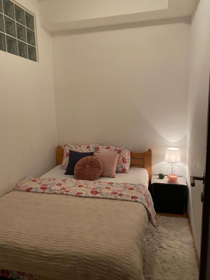 Apartman Bella Novi Beograd Bezanija Exteriör bild