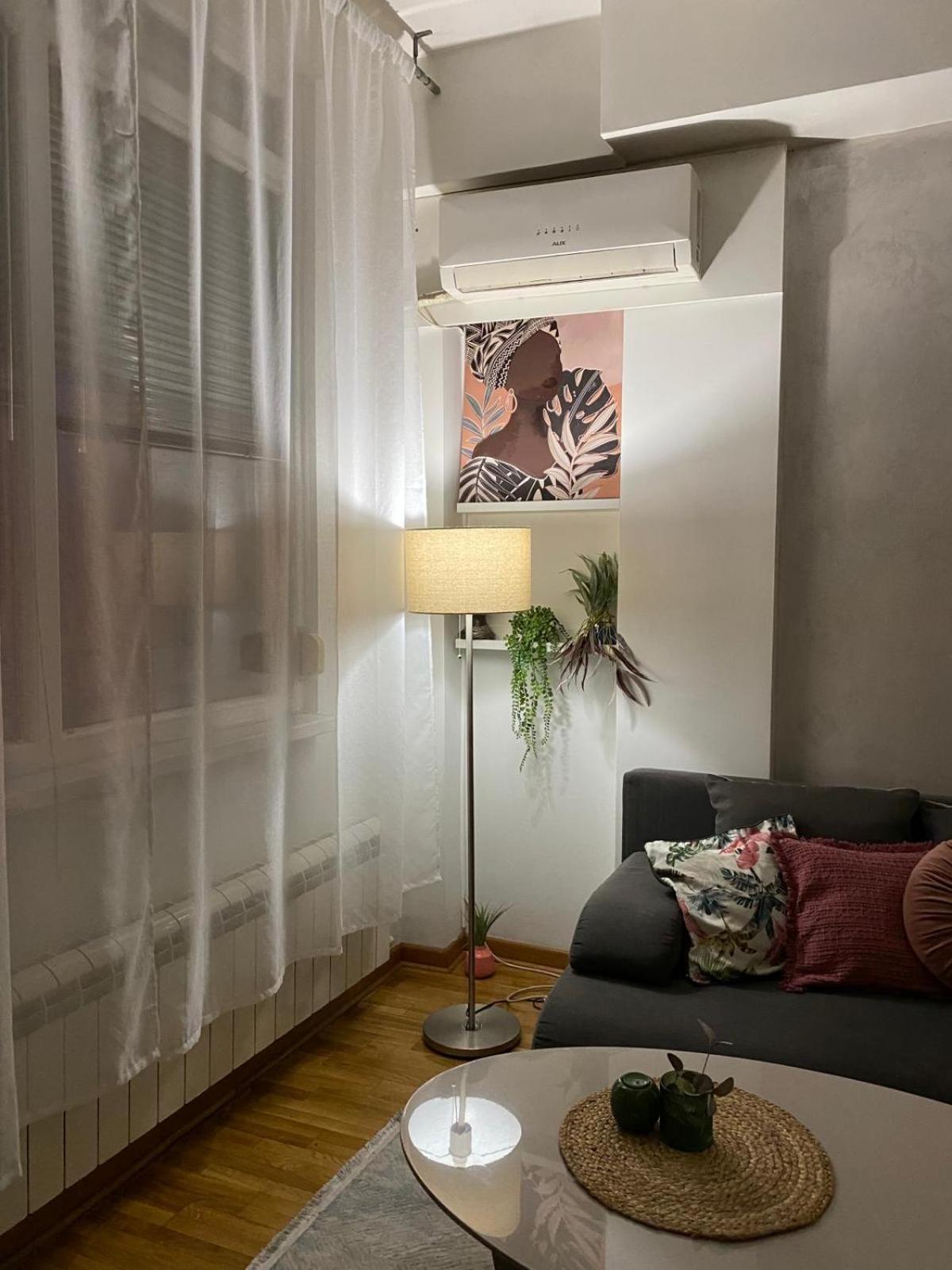 Apartman Bella Novi Beograd Bezanija Exteriör bild